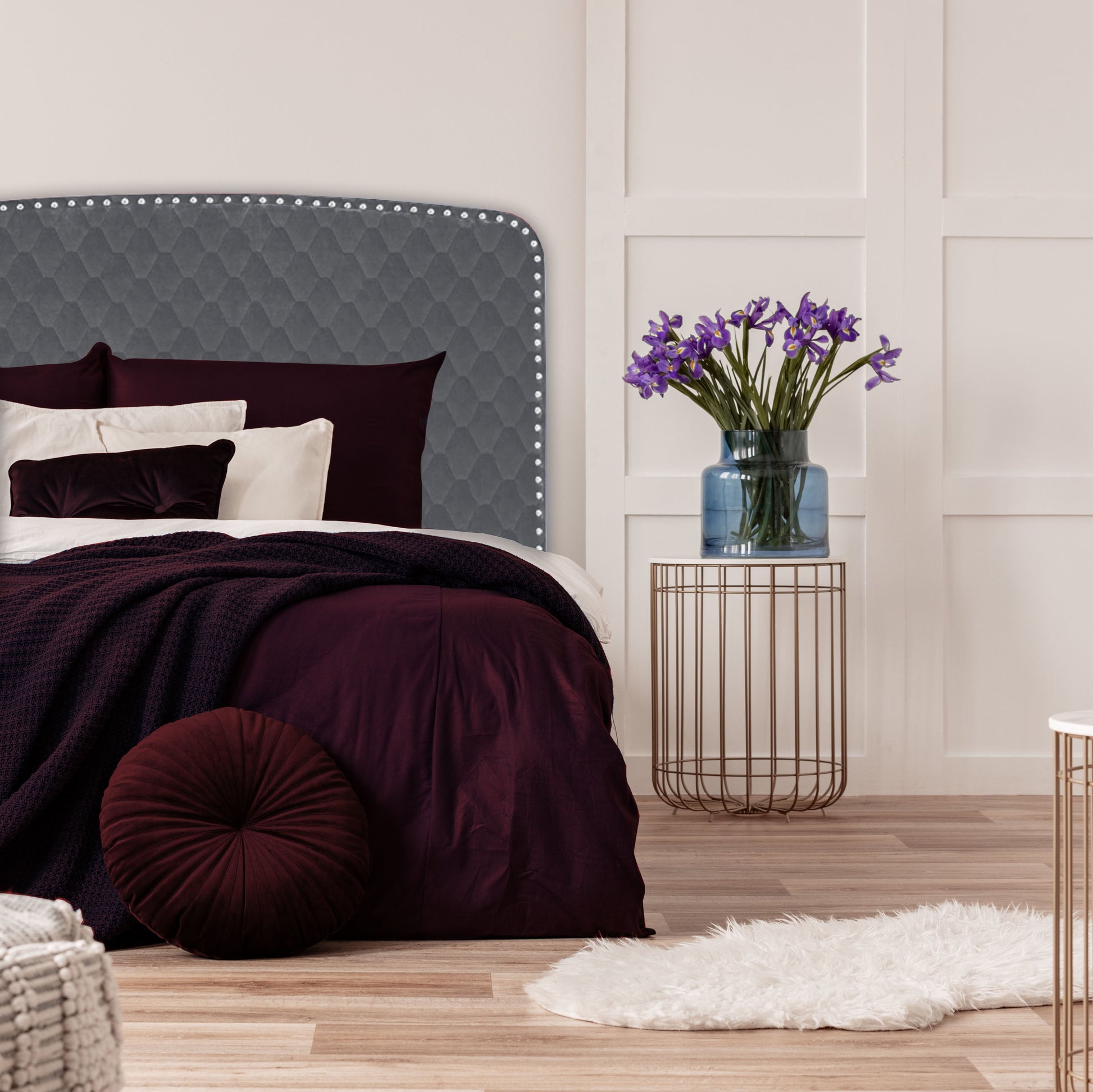 The simple shape of the Curved Rectangle headboard but with a gorgeous textured velvet that creates a diamond pattern, finished off with a row of hit-and-miss studs around the edge. As these are all NZ Made, please allow 6-8 weeks for production.